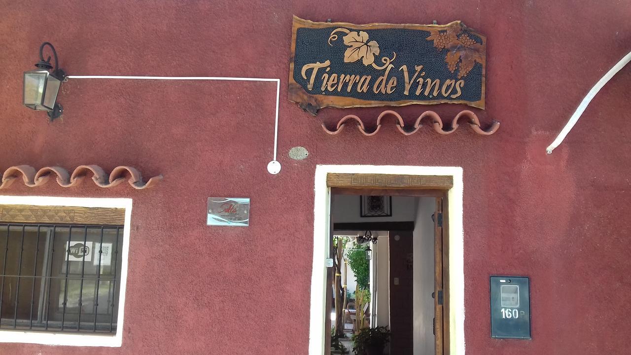 Hostal Tierra De Vinos Cafayate Exterior photo