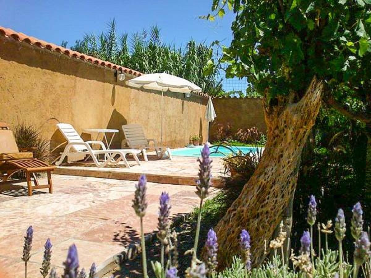 Hostal Tierra De Vinos Cafayate Exterior photo